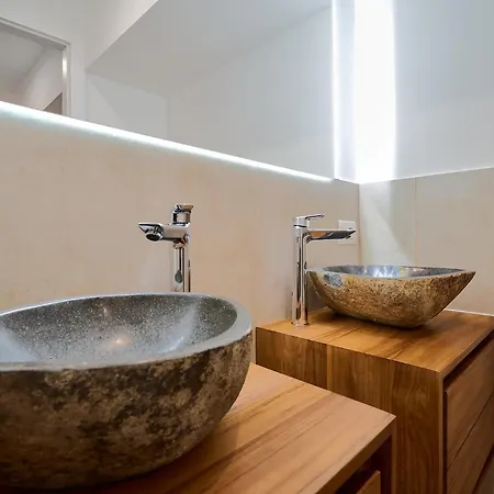 Mac Mahon Living - * Milan