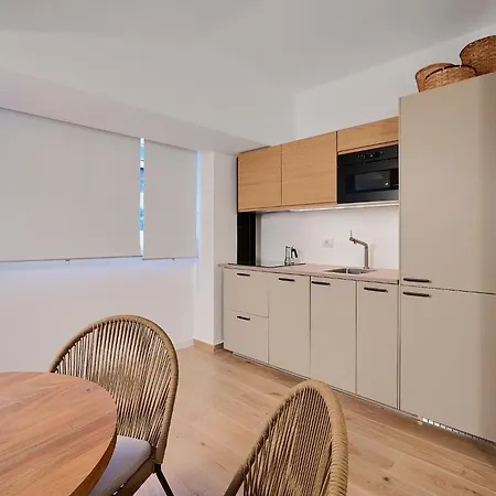 Mac Mahon Living - شقة